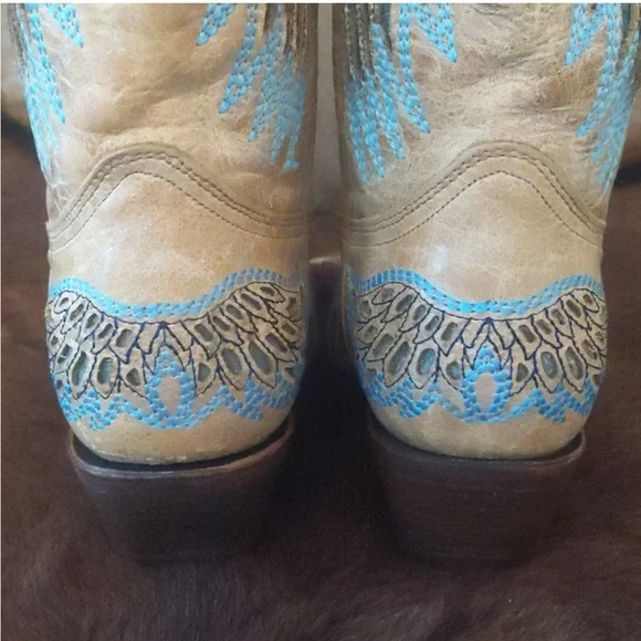 CORRAL Vintage Distressed Wings Hearts & Peace A1976 distressed boots Size 9.5 - Picture 9 of 15